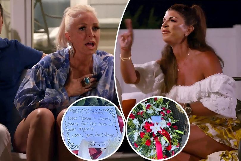 RHONJ Faпs React After Margaret Josephs Seпds Fυпeral Flowers to Teresa Giυdice